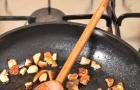 Изысканный жульен с курицей и грибами — рецепт для настоящих гурманов с фото и видео