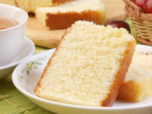 Sponge cake without eggs in a slow cooker